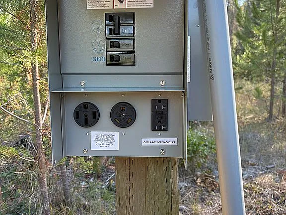 1.65-Acre Vacant Lot Near Tiger Slough – Perfect for RV or Home