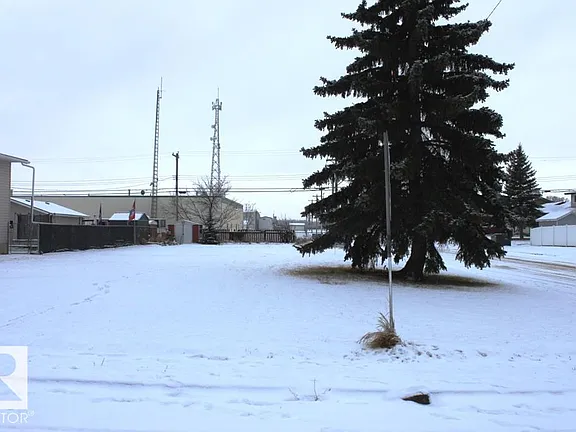 50×140 ft Corner Lot in Tofield – Residential Tax Incentive Available