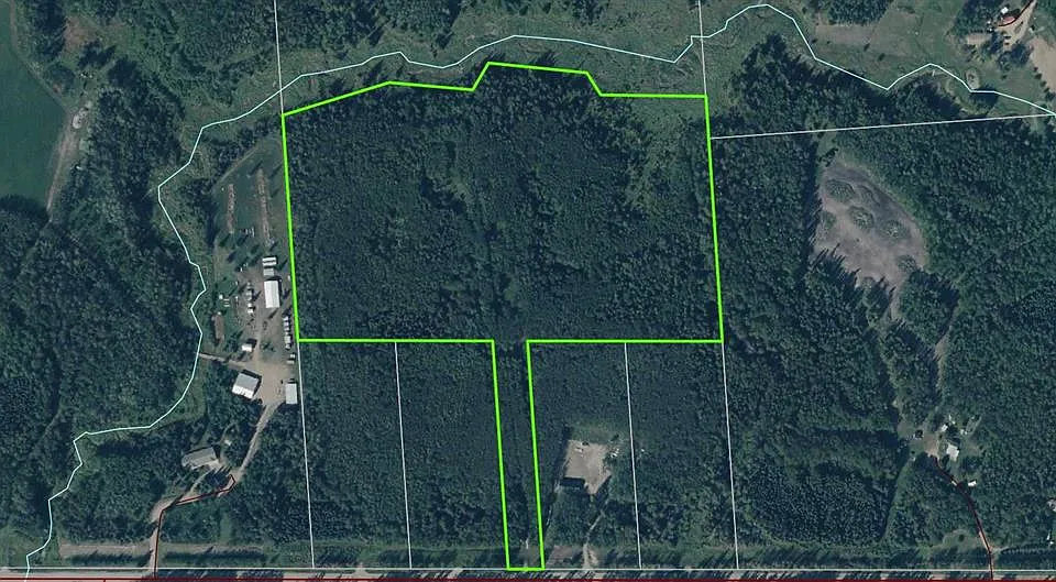 26-Acre Treed Parcel Near Lac La Biche – Nature & Recreation