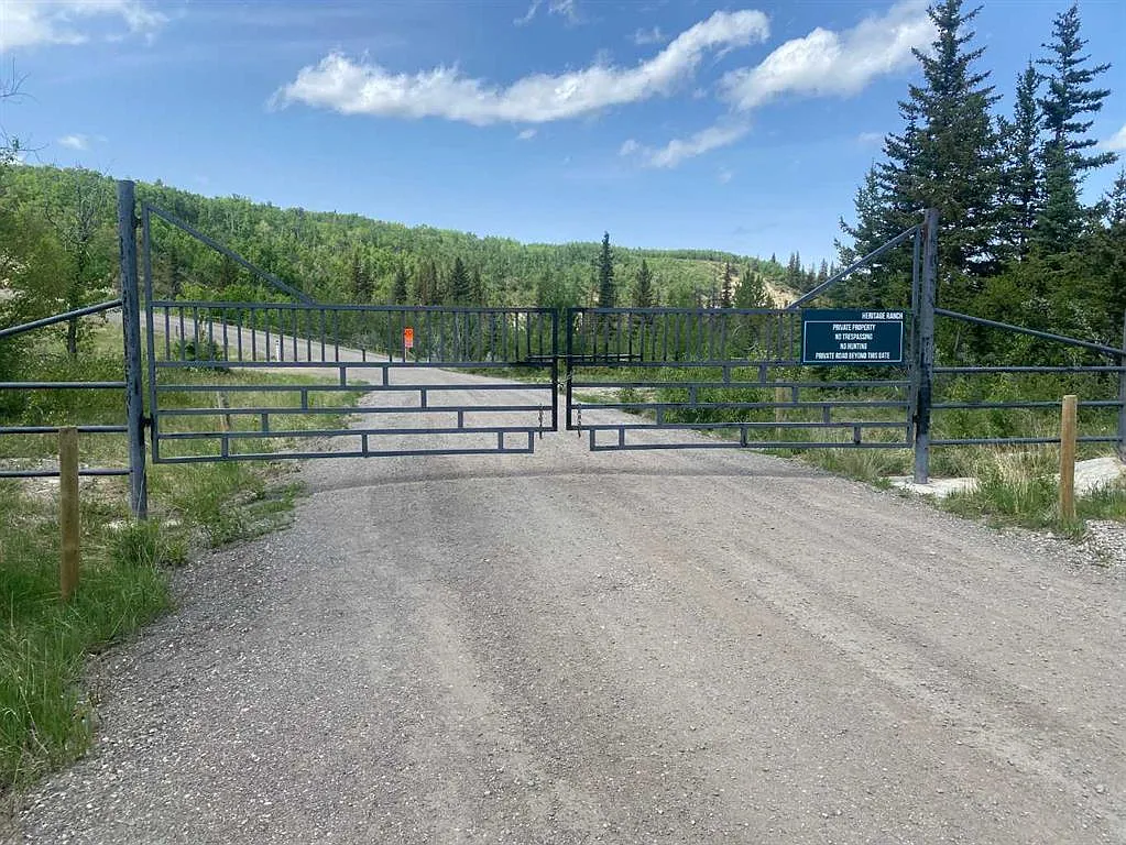 5 Heritage Pl E, Barnwell, AB T0K 0B0