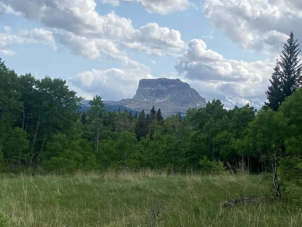 5 Heritage Pl E, Barnwell, AB T0K 0B0